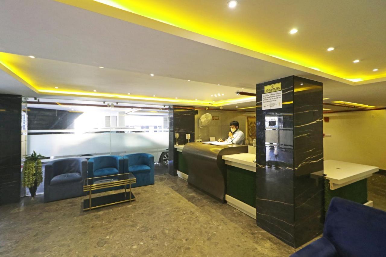 The Ivy Grand Hotel In City Centre With Free Secured Parking 뉴델리 외부 사진